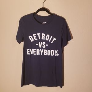 Detroit VS Everybody tshirt XXL